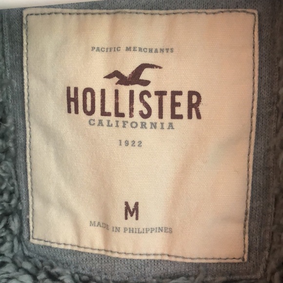 Hollister Hoodie - Picture 4 of 5